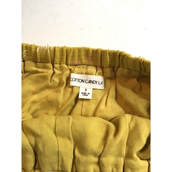 COTTON CANDY LA - YELLOW FLORAL SHORTS LIGHT WEIGHT SIZE SMALL - Picture 3 of 6